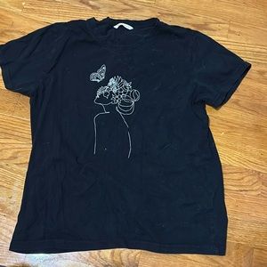 Women’s t shirt